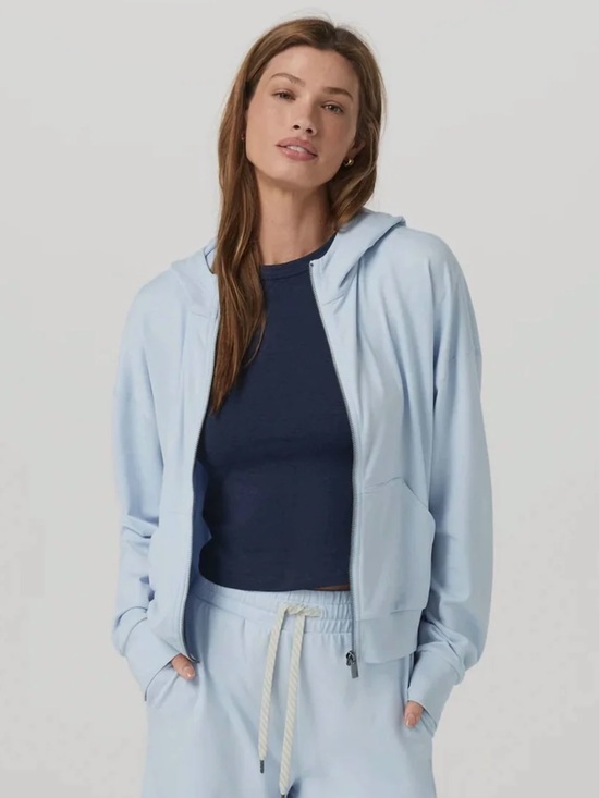 Tops - NWT Vuori women's Halo Modern Full Zip Hoodie  sz M soft sky heather (B)